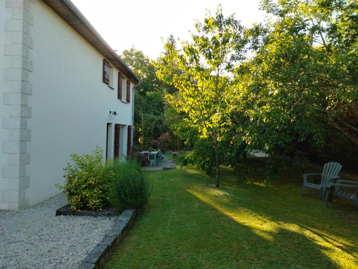 Au Saint-Amand Bed & Breakfast Poissons Dış mekan fotoğraf